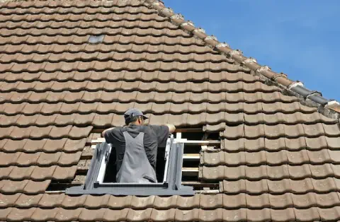 Pose de velux - Chazemais